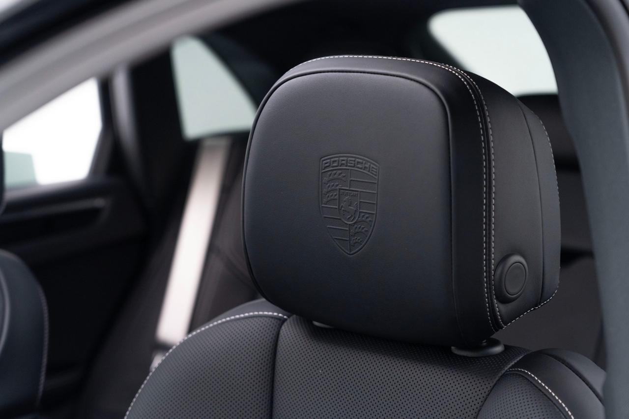 2025 Porsche Macan T Pompano Beach FL