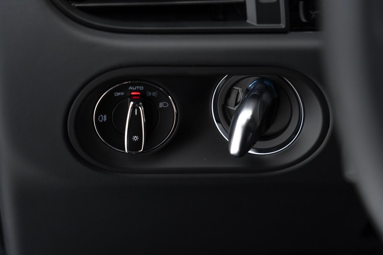 2025 Porsche Macan T Pompano Beach FL