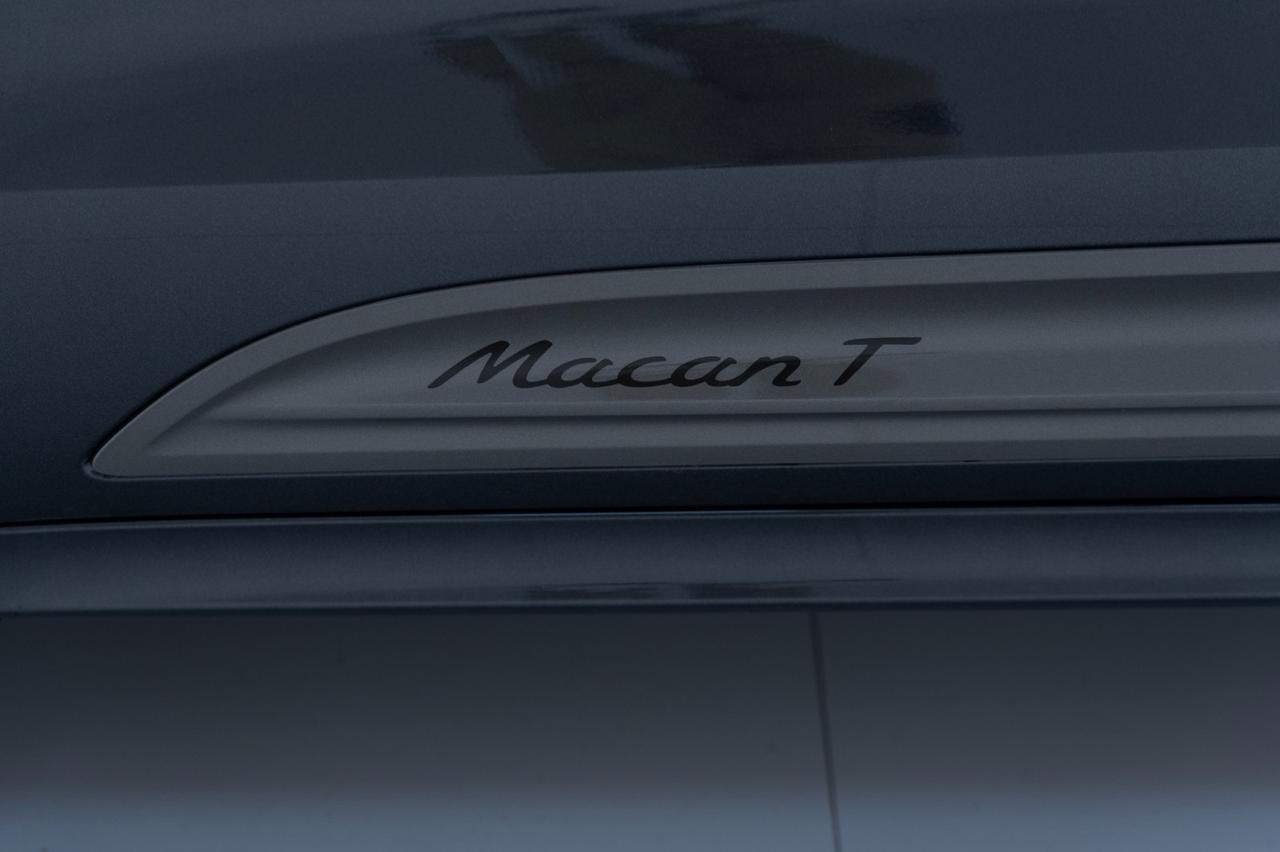 2025 Porsche Macan T Pompano Beach FL