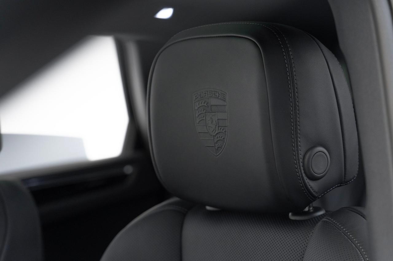 2025 Porsche Macan T Pompano Beach FL