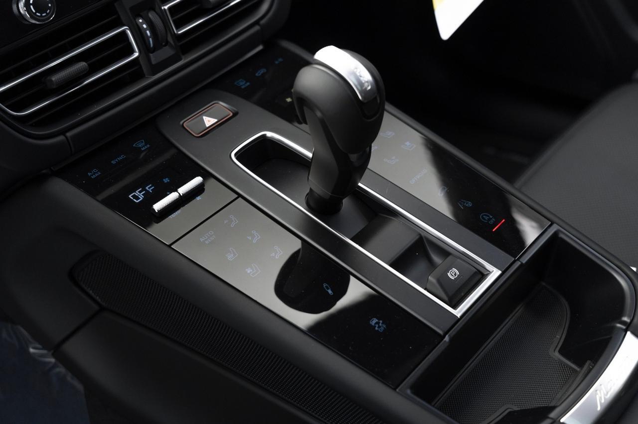 2025 Porsche Macan T Pompano Beach FL