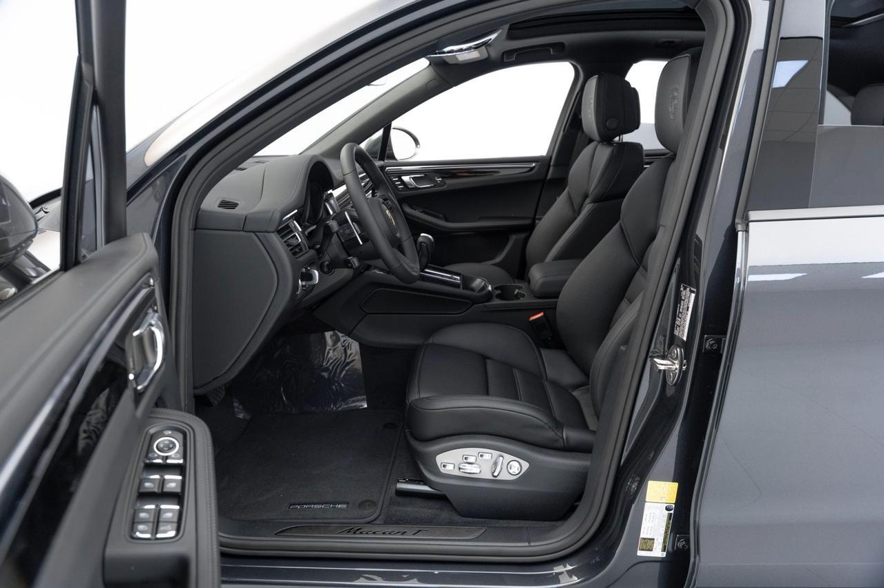 2025 Porsche Macan T Pompano Beach FL