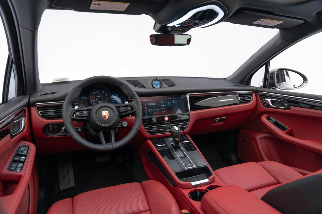 2025 Porsche Macan T Pompano Beach FL