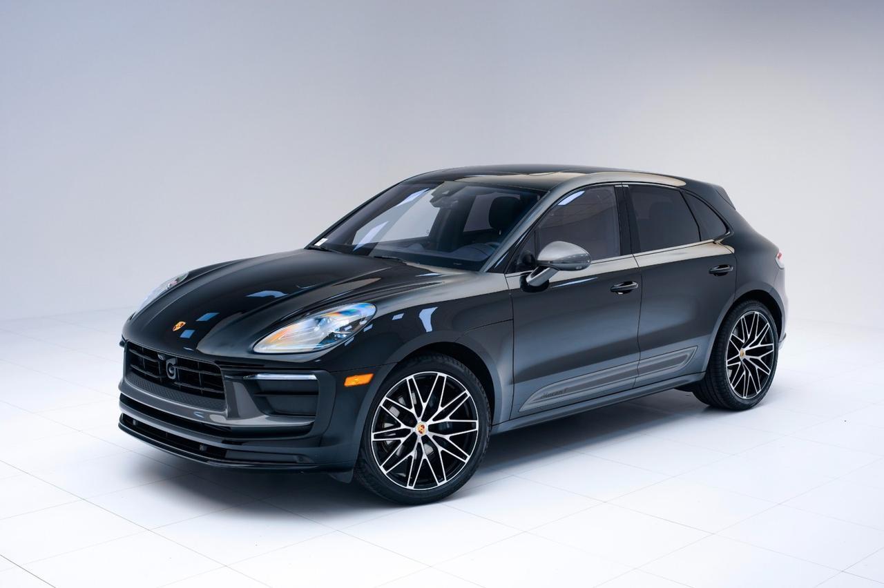 2025 Porsche Macan T