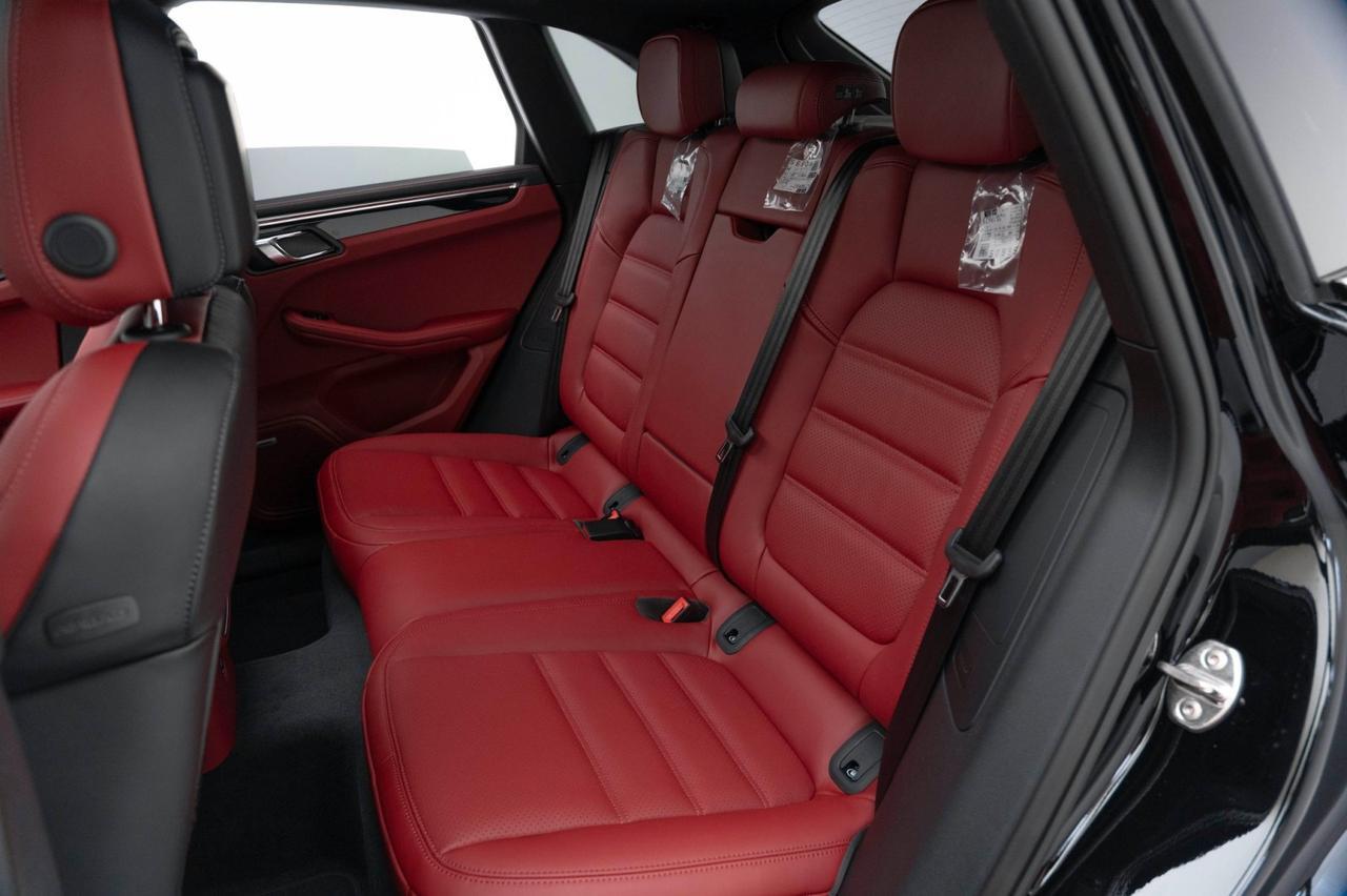 2025 Porsche Macan T Pompano Beach FL