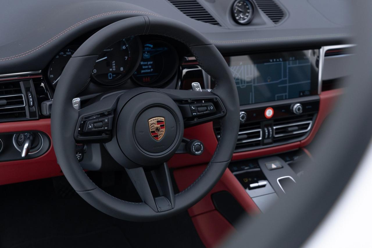 2025 Porsche Macan T Pompano Beach FL