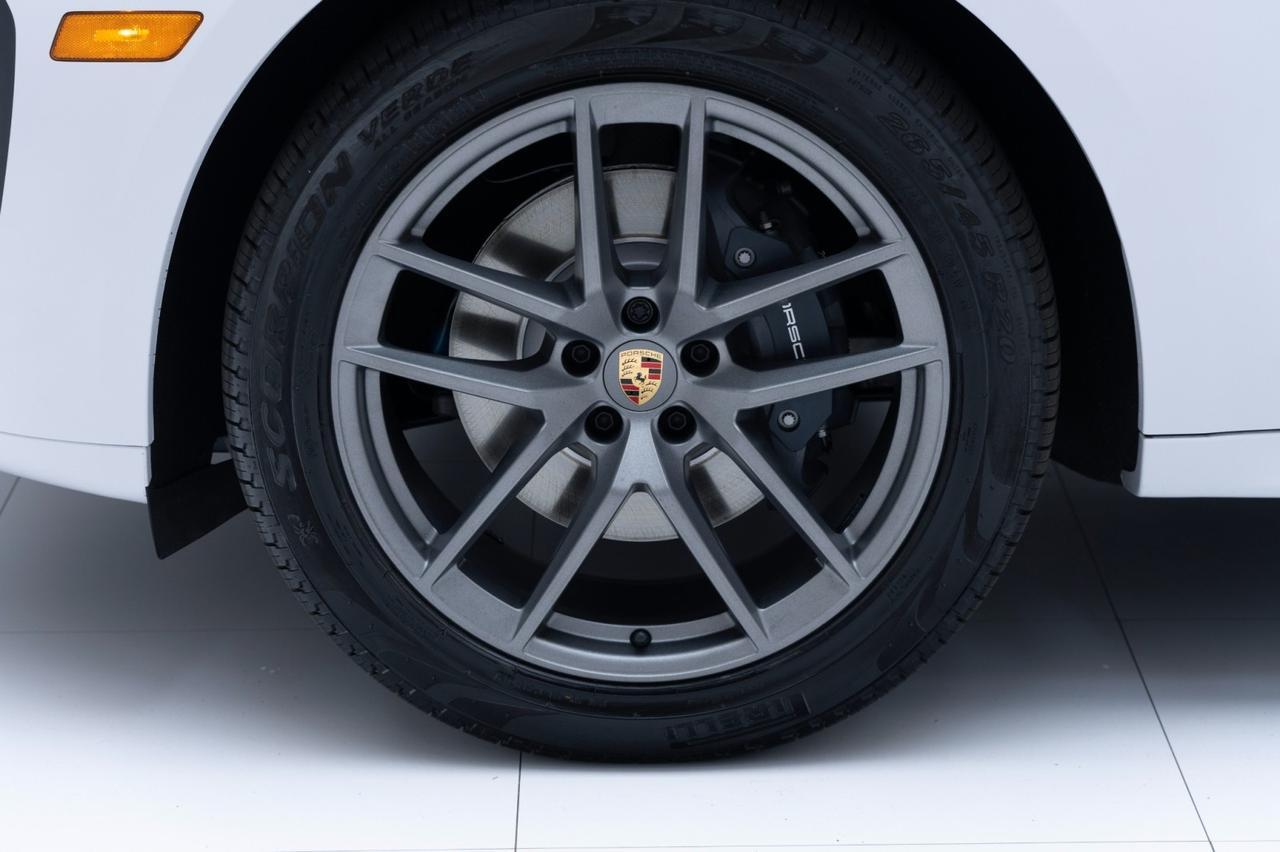 2025 Porsche Macan T Pompano Beach FL