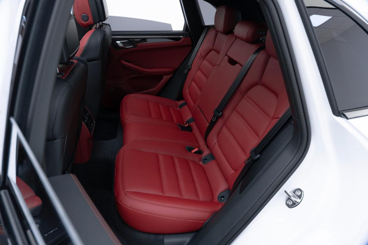 2025 Porsche Macan T Pompano Beach FL