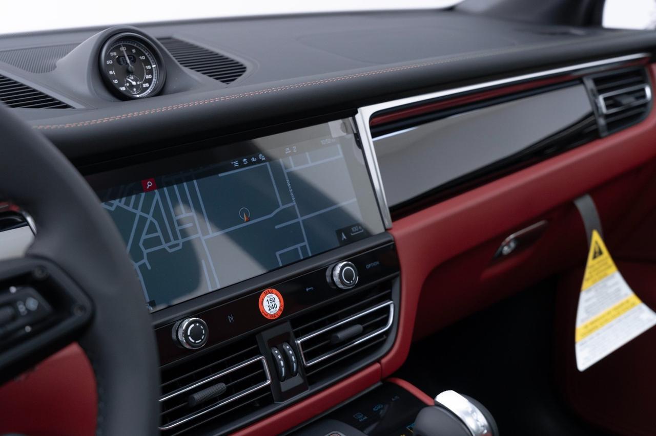 2025 Porsche Macan T Pompano Beach FL