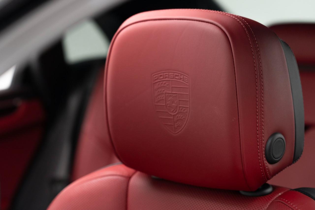 2025 Porsche Macan T Pompano Beach FL