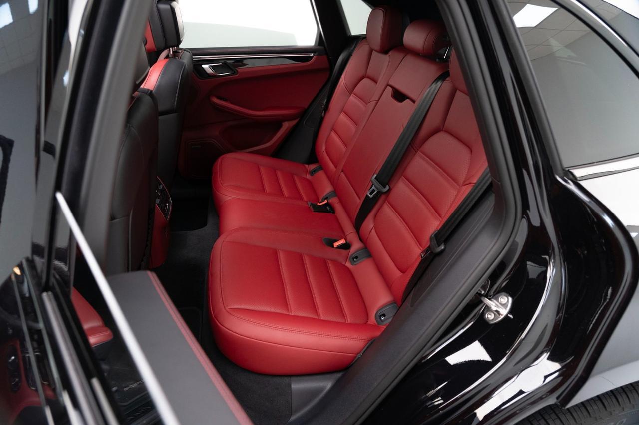 2025 Porsche Macan T Pompano Beach FL