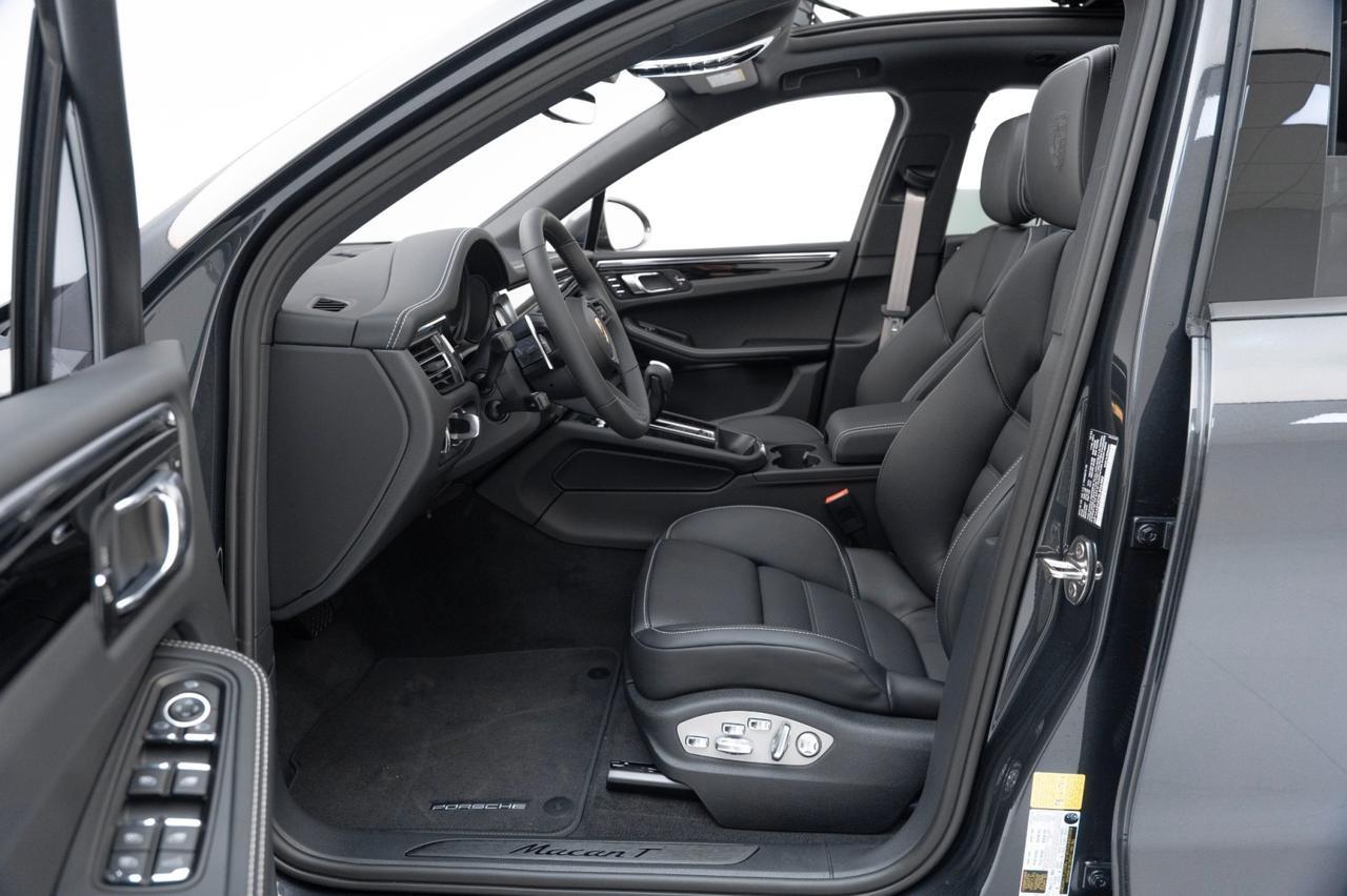 2025 Porsche Macan T Pompano Beach FL