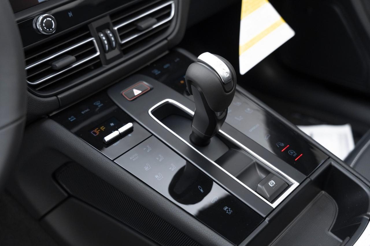 2025 Porsche Macan T Pompano Beach FL