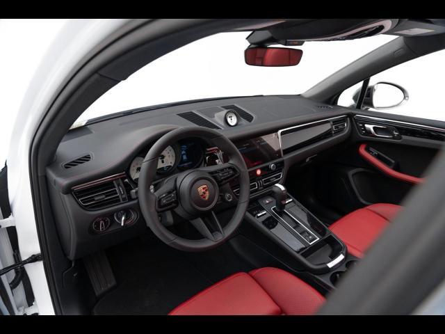 2025 Porsche Macan T Pompano Beach FL