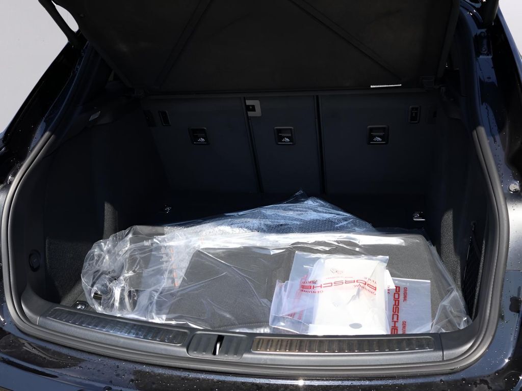 2025 Porsche Macan T San Clemente CA