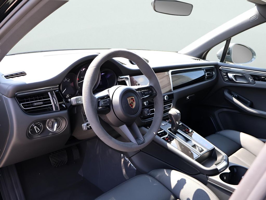 2025 Porsche Macan T San Clemente CA