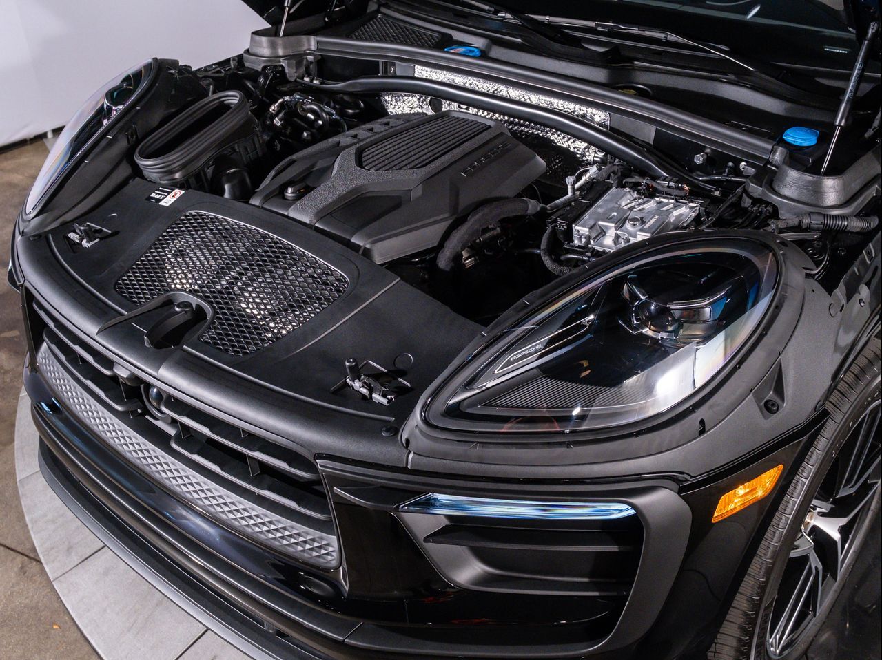 2025 Porsche Macan T Santa Clarita CA