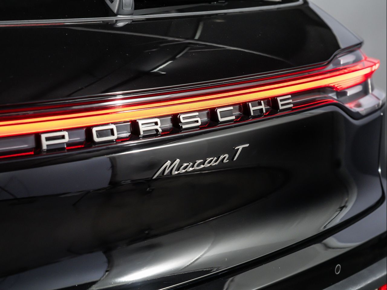 2025 Porsche Macan T Santa Clarita CA