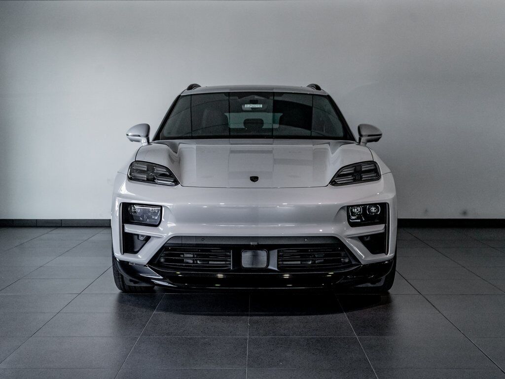 2025 Porsche Macan Turbo Colorado Springs CO