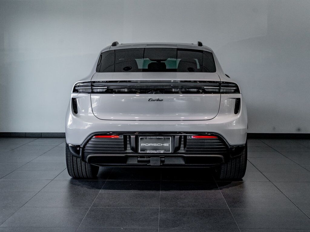 2025 Porsche Macan Turbo Colorado Springs CO