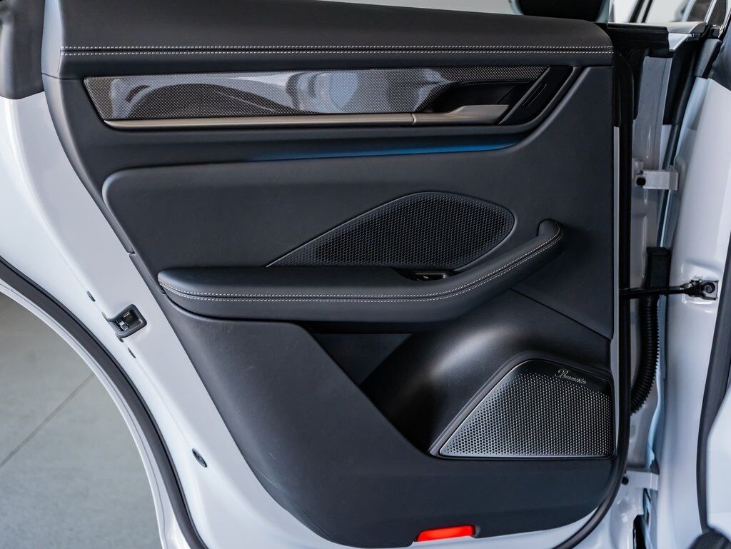 2025 Porsche Macan Turbo Colorado Springs CO
