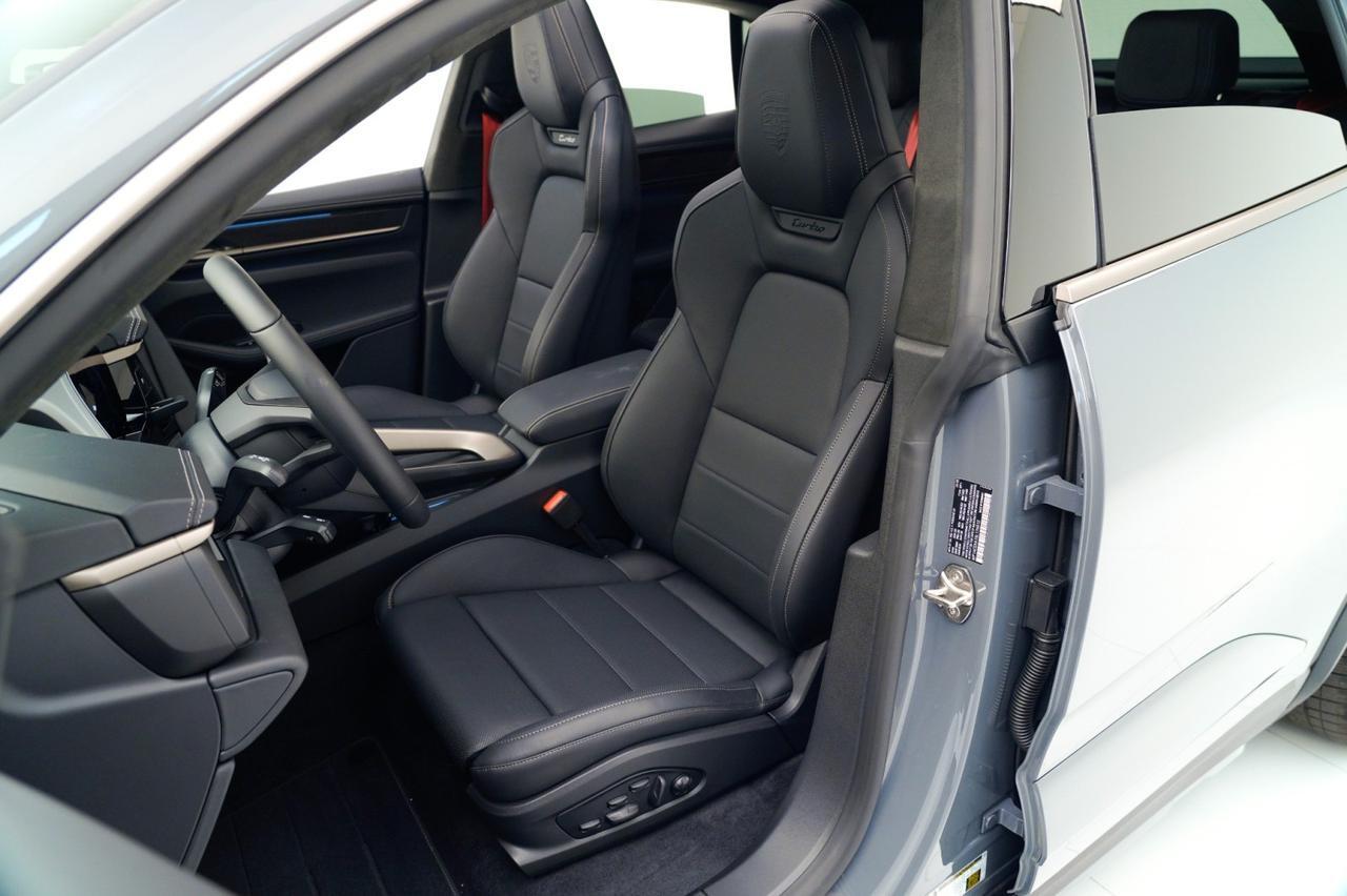 2025 Porsche Macan Turbo Electric Pompano Beach FL