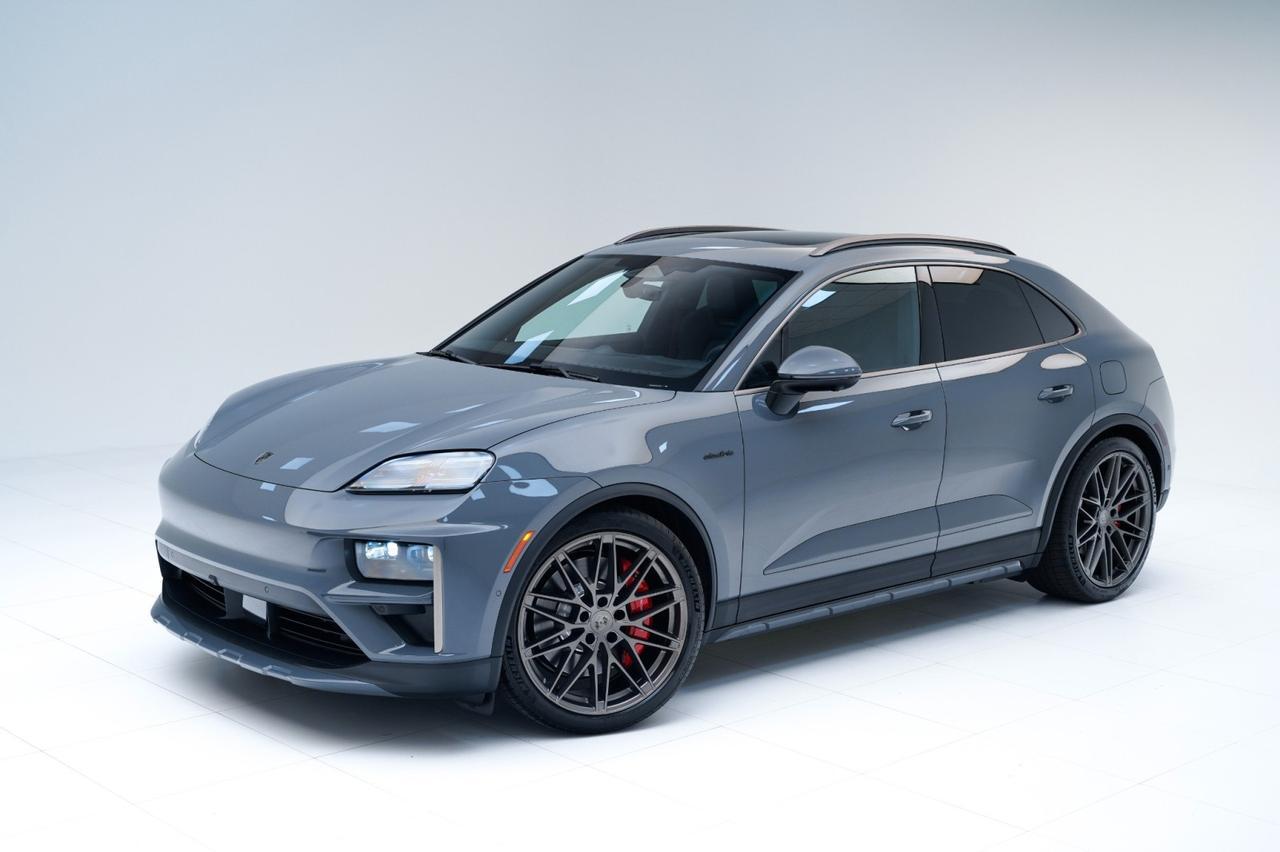 2025 Porsche Macan