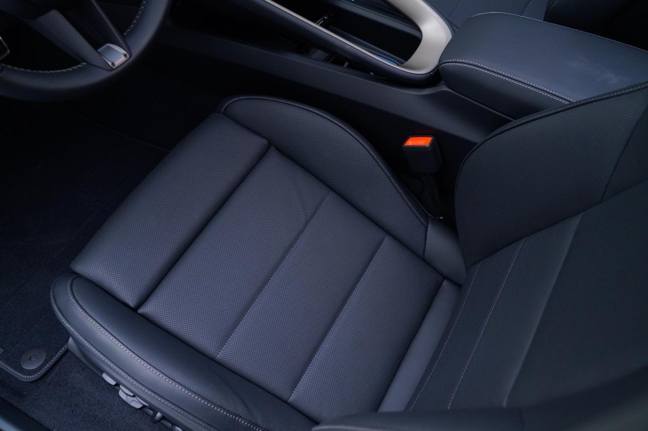 2025 Porsche Macan Turbo Electric Pompano Beach FL