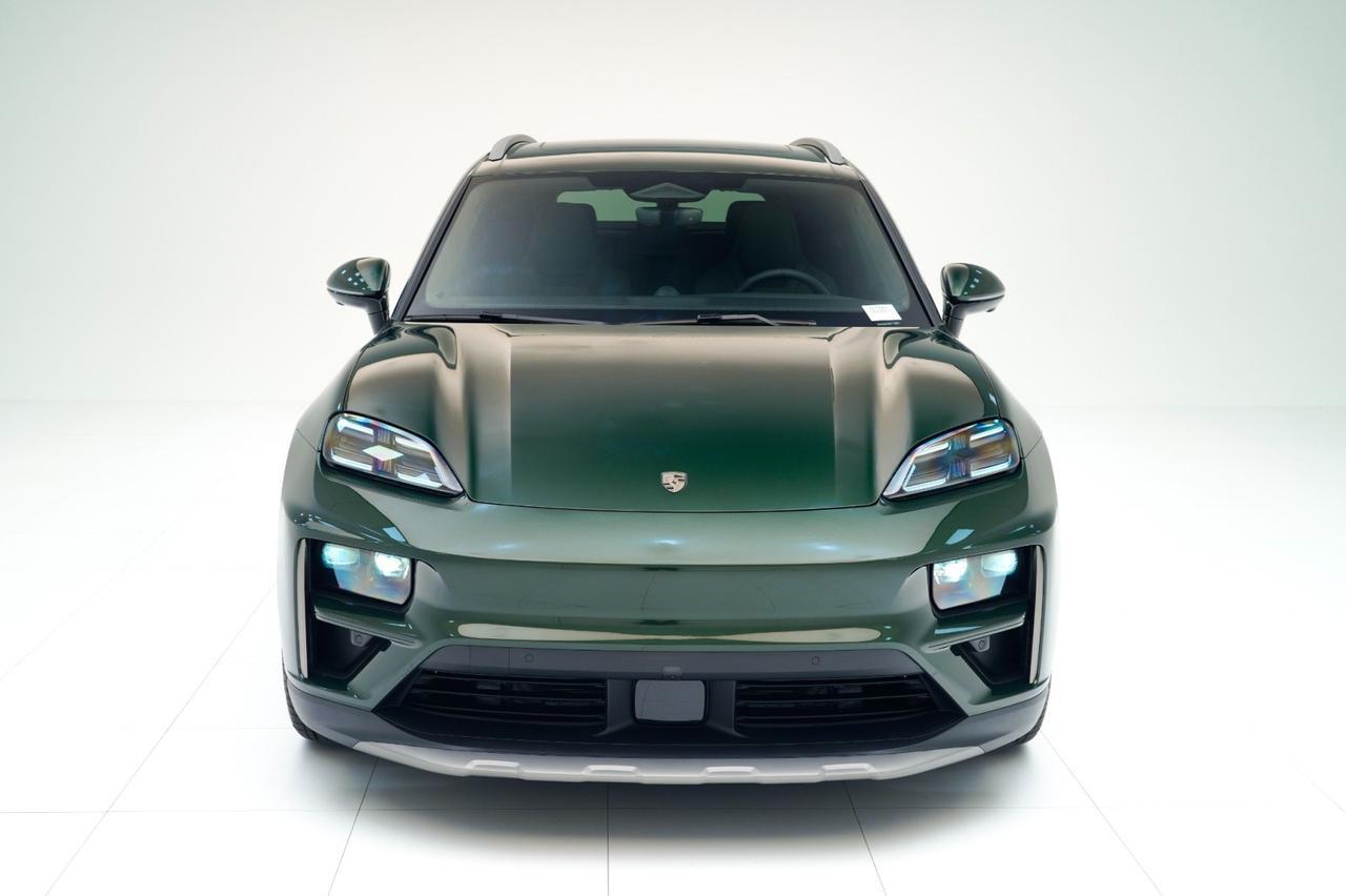 2025 Porsche Macan Turbo Electric Pompano Beach FL