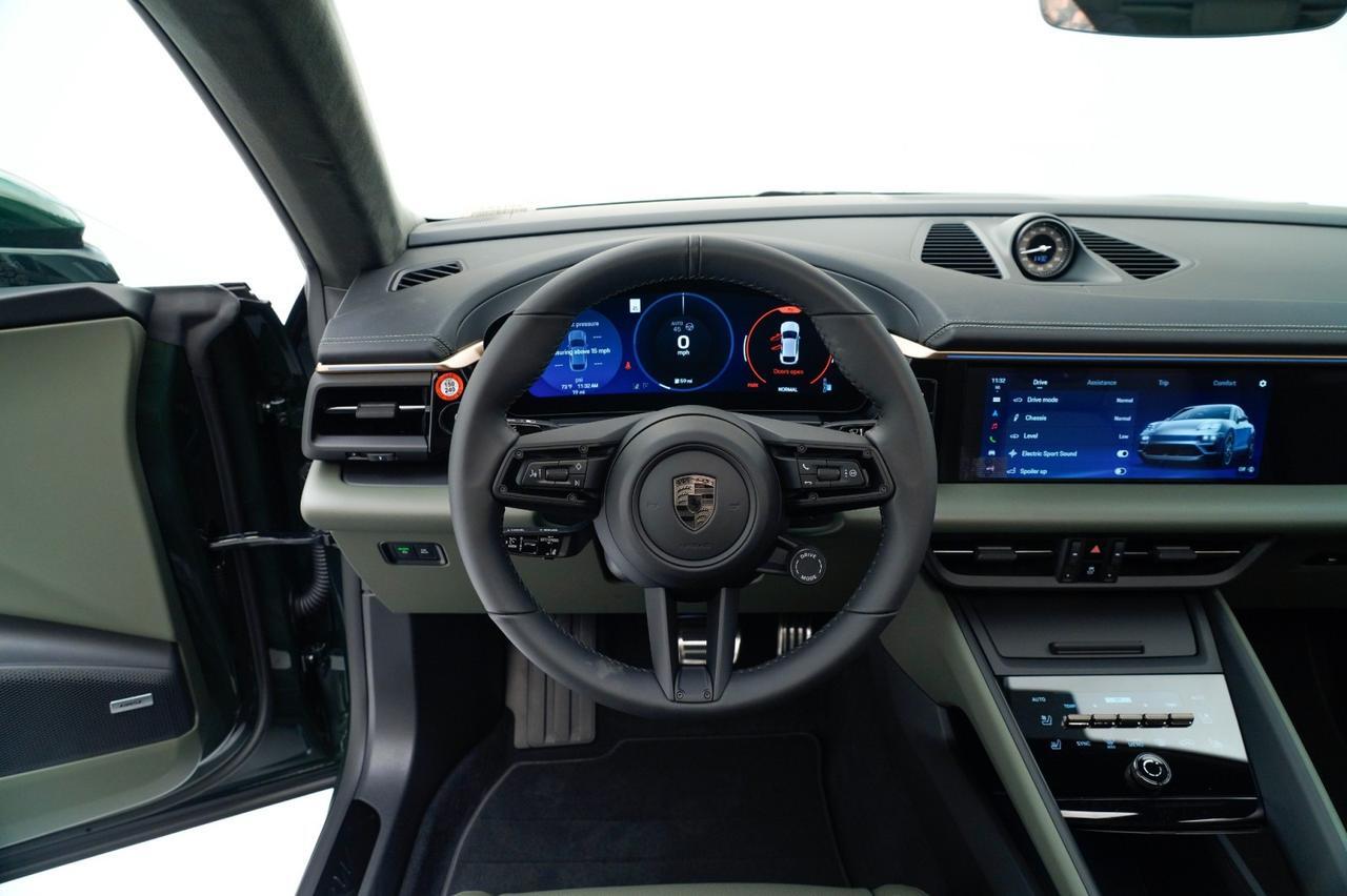 2025 Porsche Macan Turbo Electric Pompano Beach FL