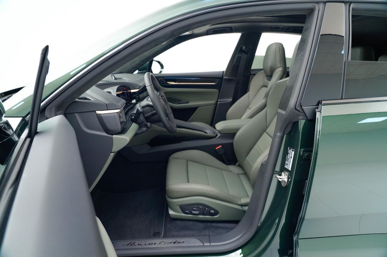 2025 Porsche Macan Turbo Electric Pompano Beach FL