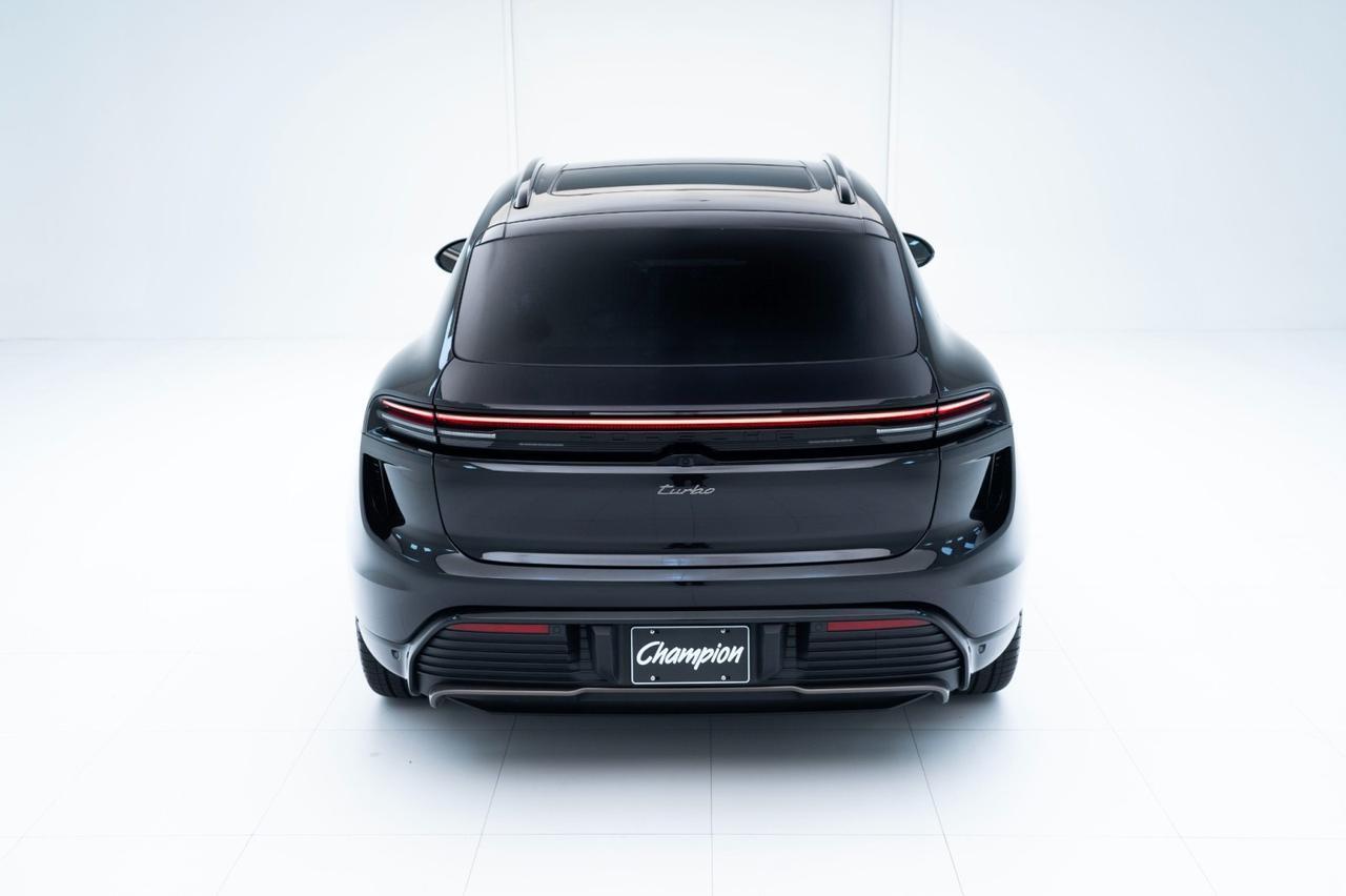 2025 Porsche Macan Turbo Electric Pompano Beach FL