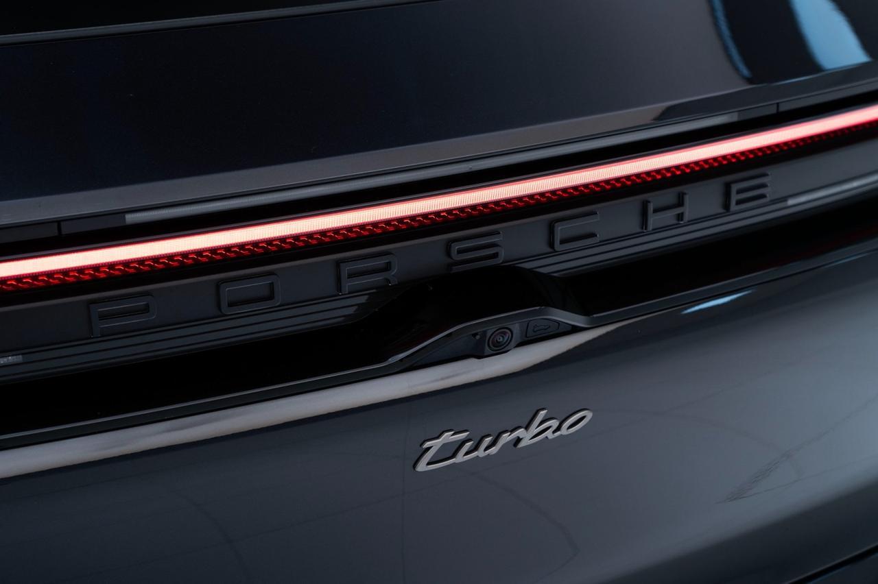 2025 Porsche Macan Turbo Electric Pompano Beach FL