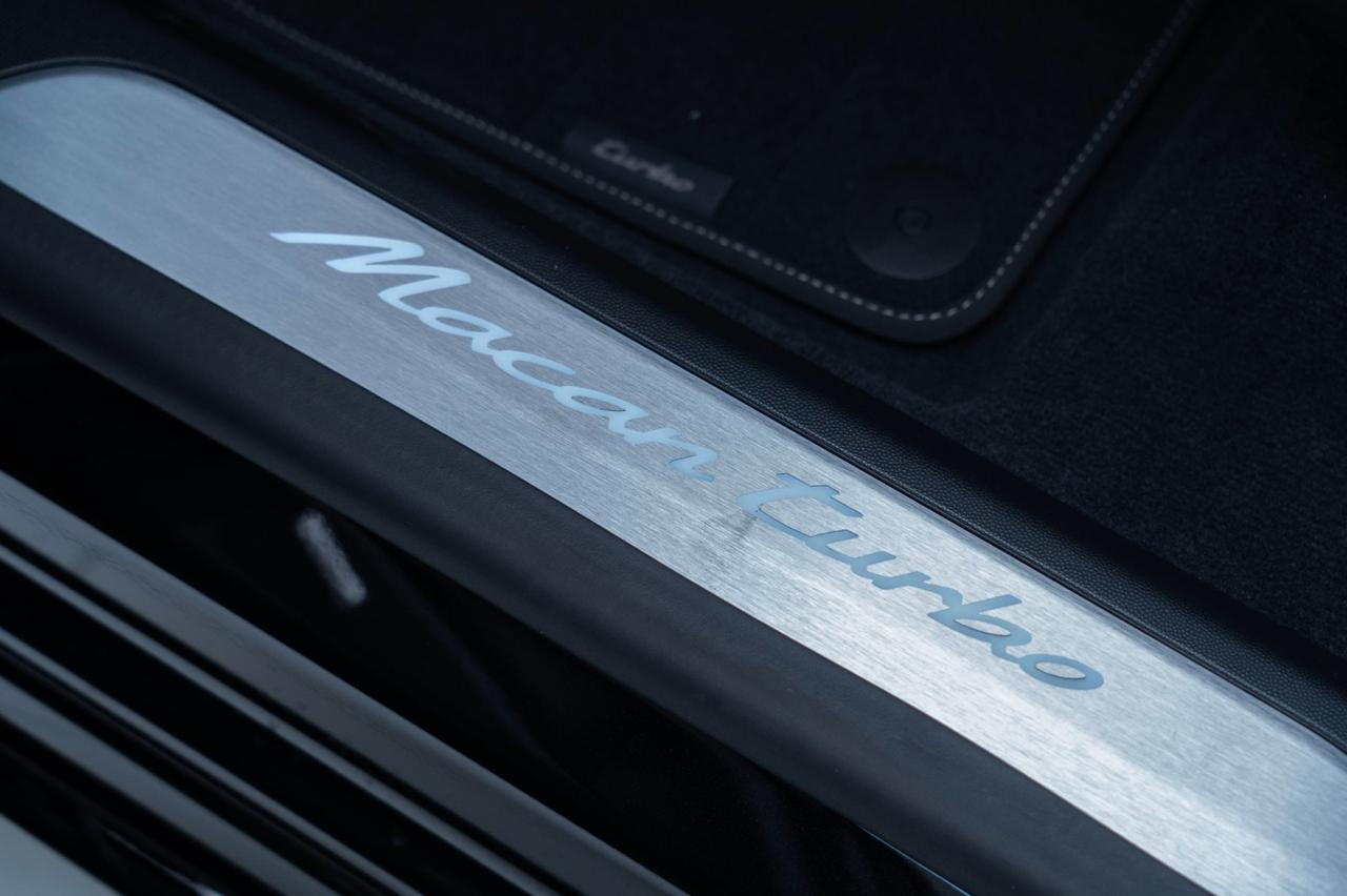 2025 Porsche Macan Turbo Electric Pompano Beach FL