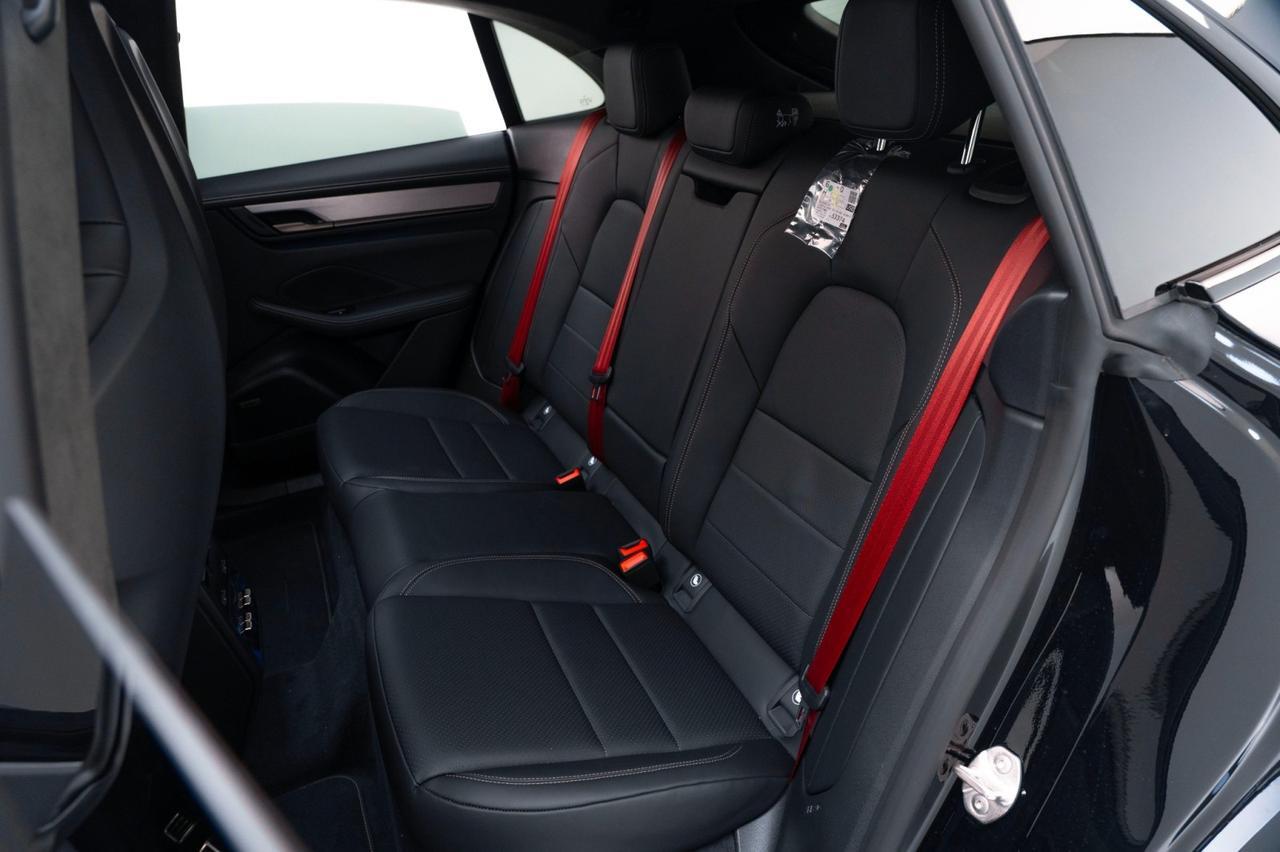 2025 Porsche Macan Turbo Electric Pompano Beach FL