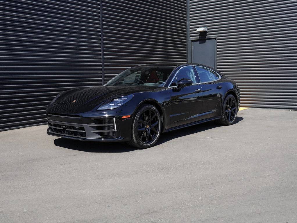 2025 Porsche Panamera