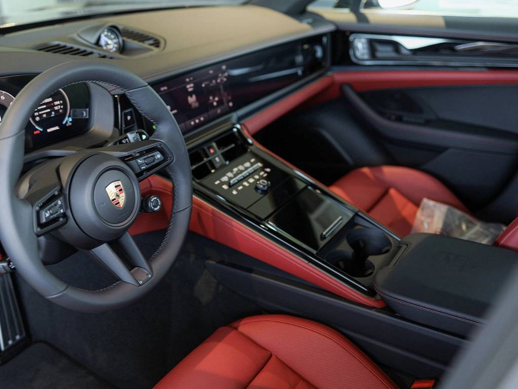 2025 Porsche Panamera Bakersfield CA