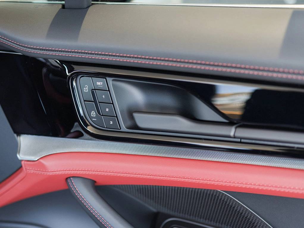 2025 Porsche Panamera Bakersfield CA