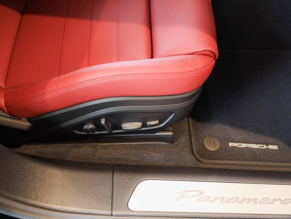 2025 Porsche Panamera Bakersfield CA