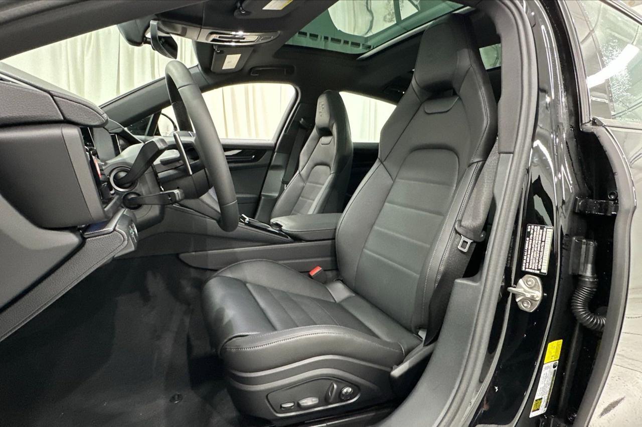 2025 Porsche Panamera Newark DE