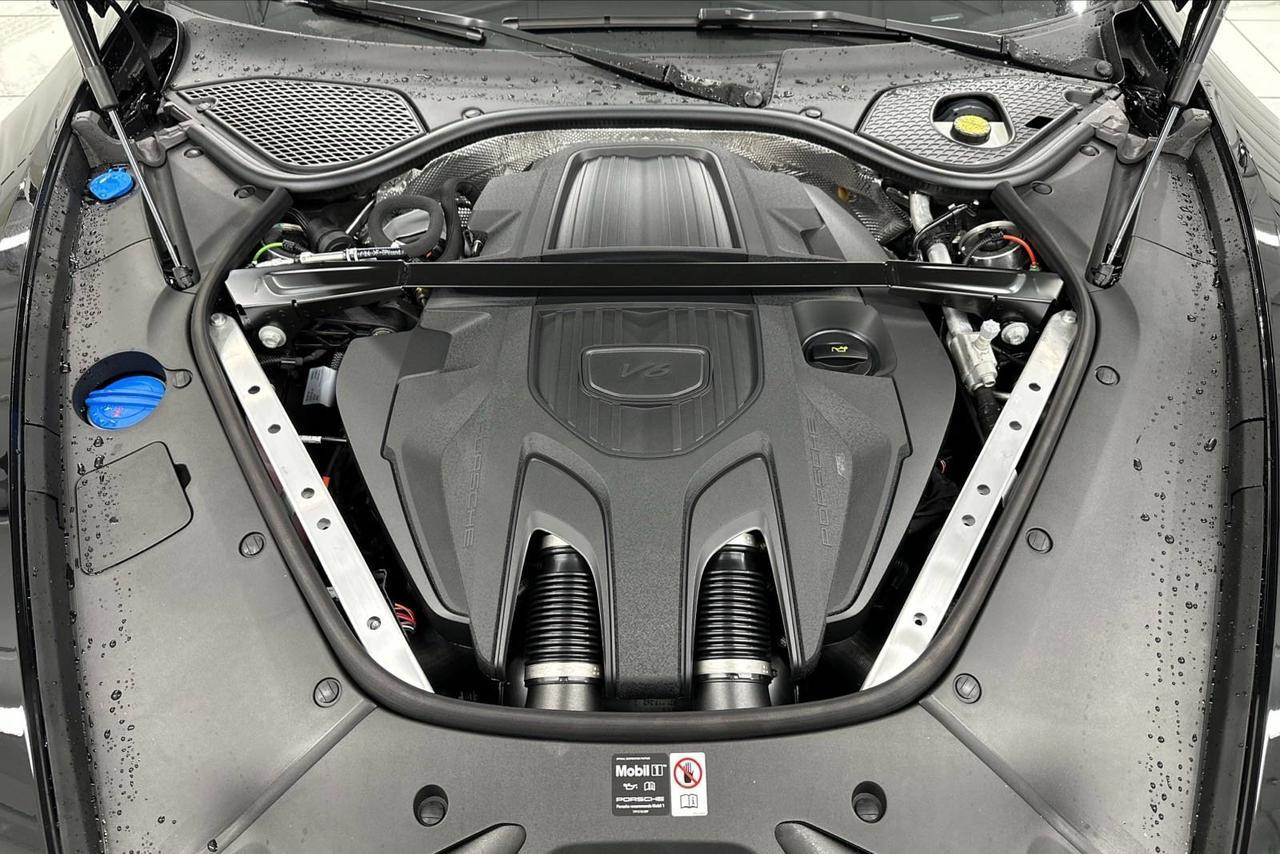 2025 Porsche Panamera Newark DE