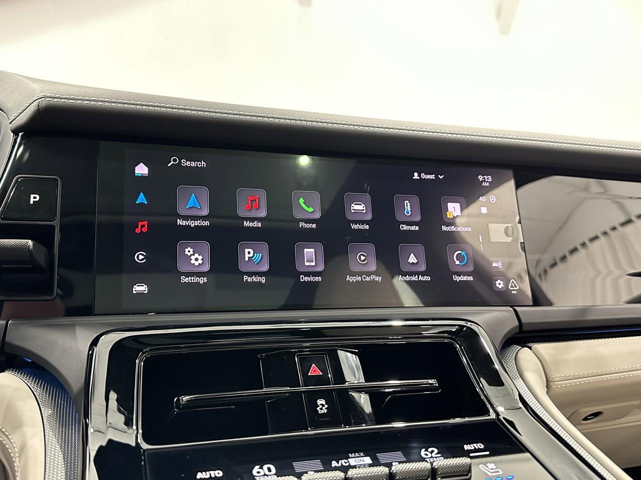 2025 Porsche Panamera Base - Photo 39