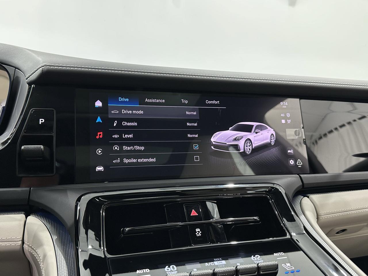 2025 Porsche Panamera Base - Photo 42