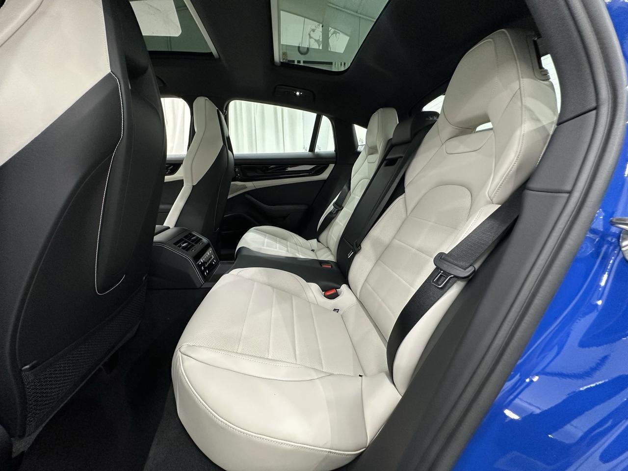 2025 Porsche Panamera Base - Photo 20