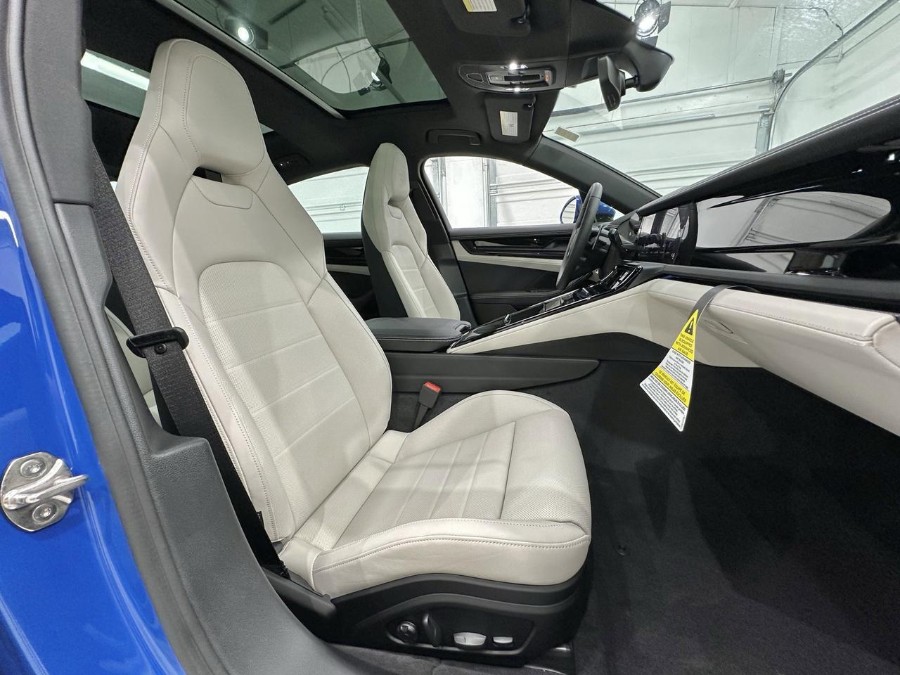 2025 Porsche Panamera Base - Photo 23