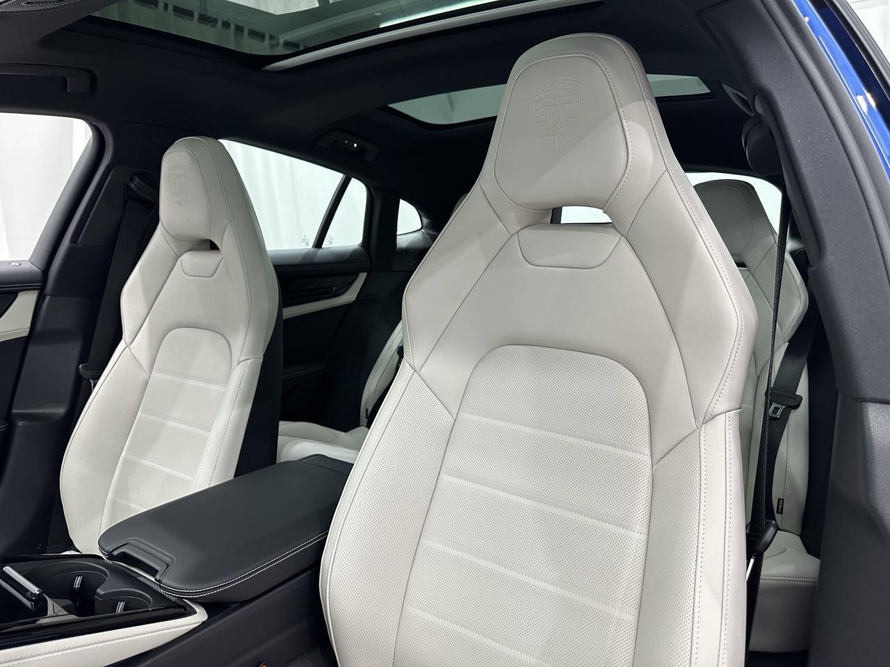 2025 Porsche Panamera Base - Photo 33