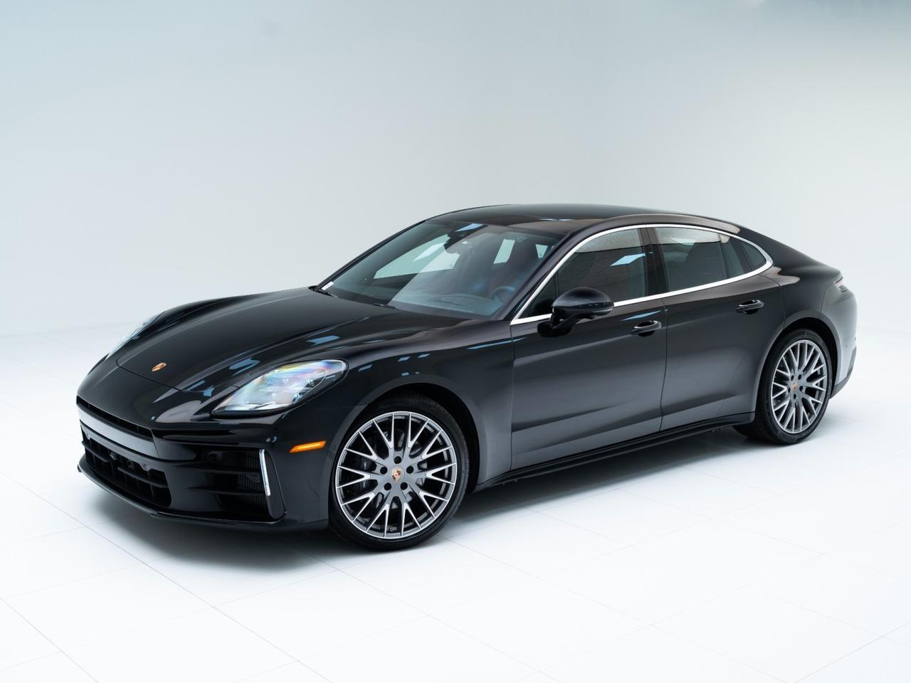 2025 Porsche Panamera