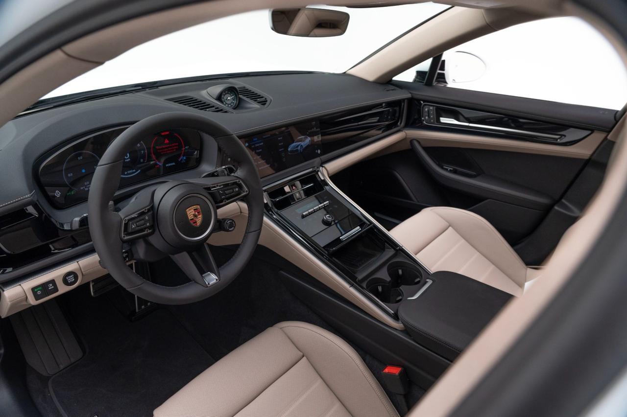 2025 Porsche Panamera Pompano Beach FL
