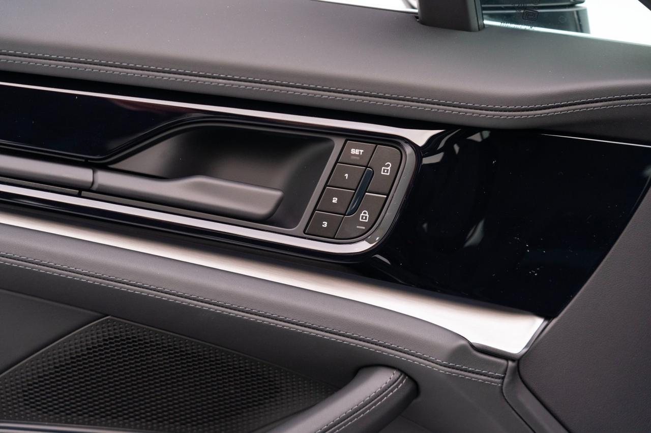2025 Porsche Panamera Pompano Beach FL
