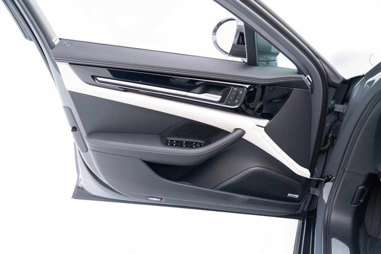 2025 Porsche Panamera Pompano Beach FL